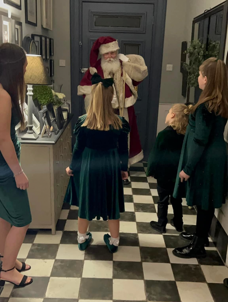 Santa Home Visit - Laura